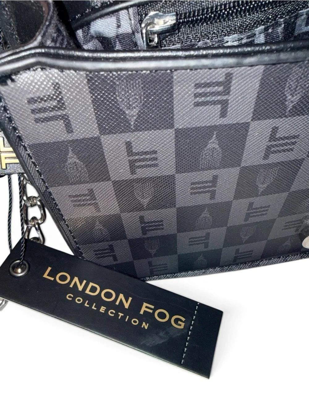 London Fog NWT Marci small black crossbody - Picture 4 of 6